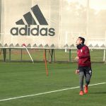 Lujos, toques y golazos en la práctica de River