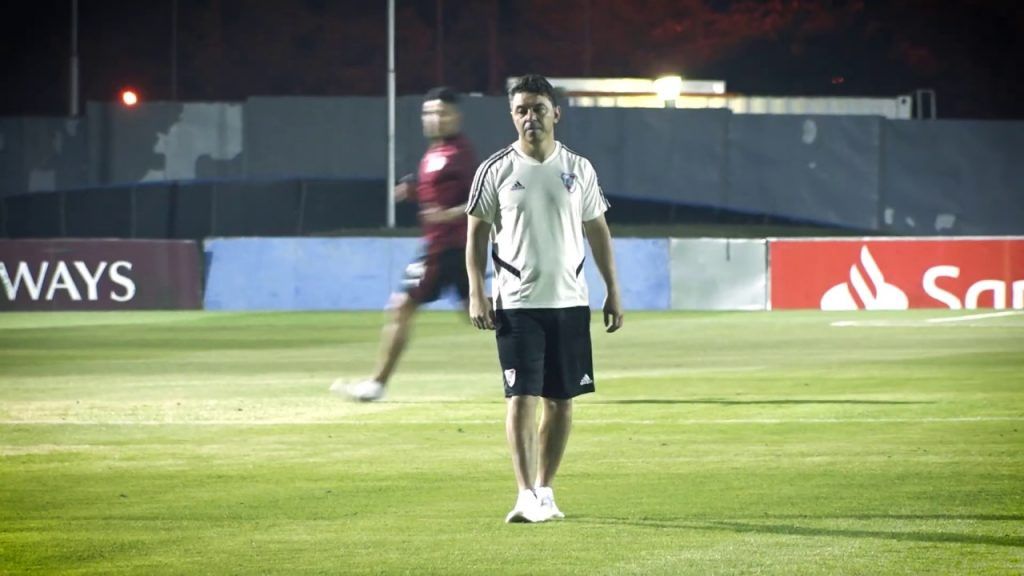 Entrenamiento con visitas de lujo en Asunción