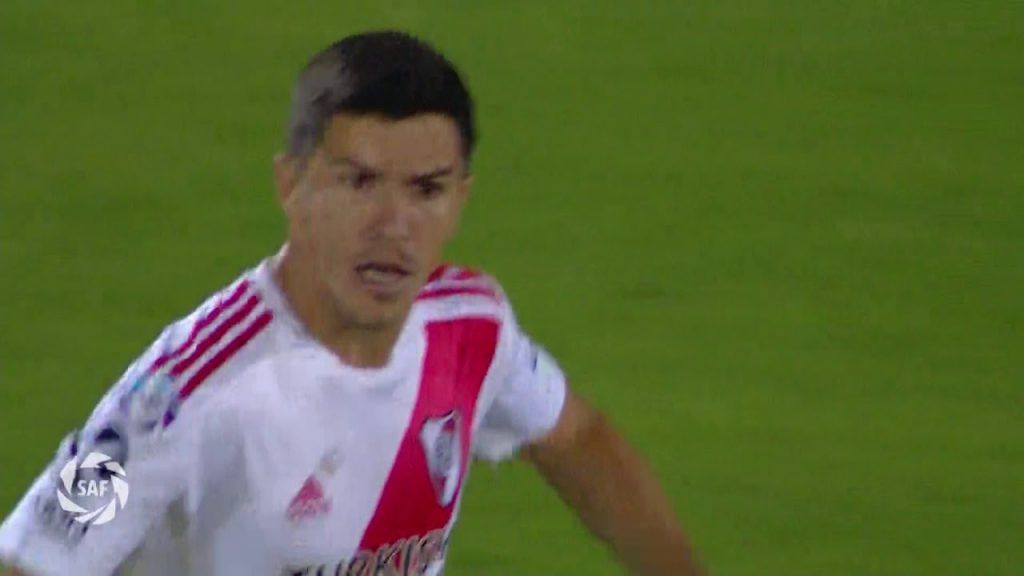 (VIDEO) Goles de Fernández y uno de tiro libre que abría el marcador Millonario