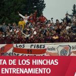 (VIDEO) ¡VISITA DE LUJO! Los hinchas que viajaron a Lima visitaron el entrenamiento en Ezeiza