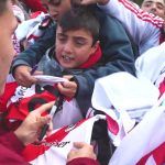 (VIDEO) ¡River somos todos! Jugadores e hinchas, juntos en San Martín de Los Andes