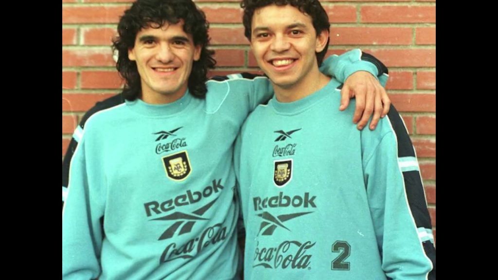 (VIDEO) ¡FELIZ CUMPLEAÑOS, MUÑECO!