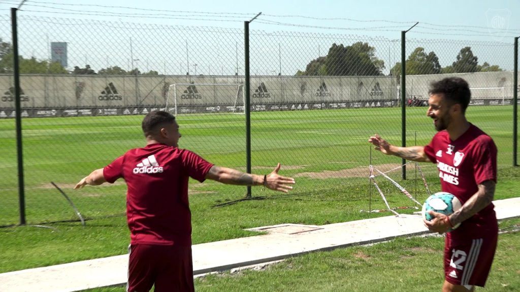 (VIDEO) ¡QUINTERO Y UN TIRO IMPOSIBLE DE HACER!