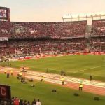 "El que no salta murió en Madrid".