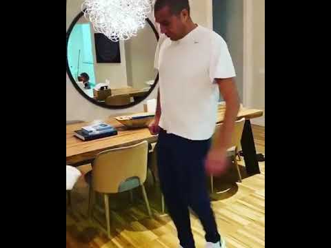 Trezeguet y el desafío del papel higiénico.