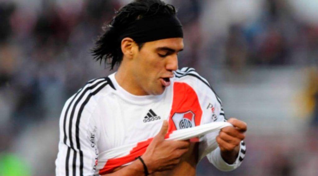 Enzo Francescoli se refirió a la posible vuelta de Radamel Falcao a River