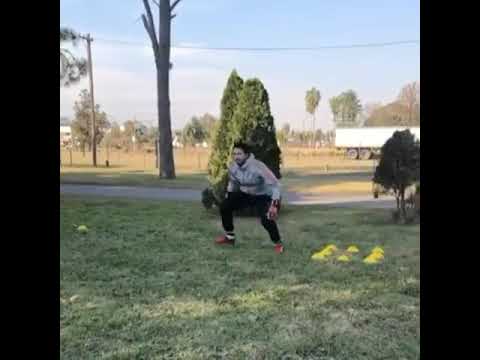 Lux se entrena con la ropa de River.