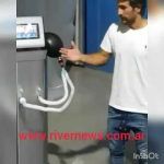 Leo Ponzio presentó un ventilador mecánico.