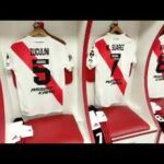 El vestuario de River preparando.