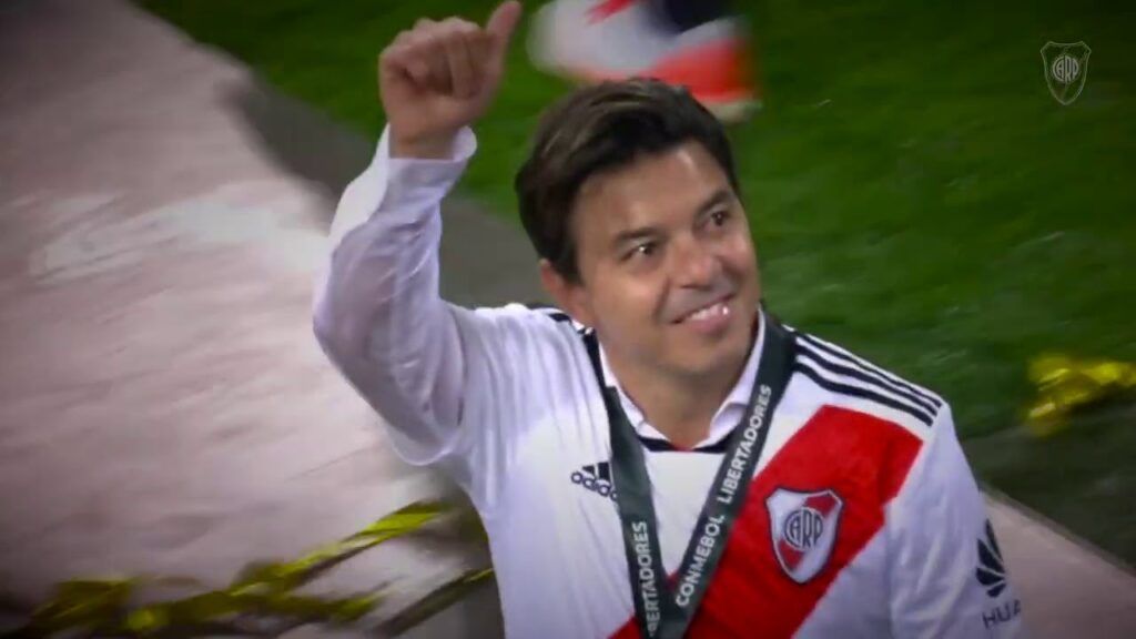 (VIDEO) La hist贸rica final de la Libertadores 2018, en el mundo virtual 馃幃