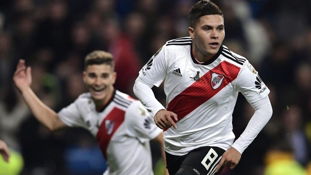 Representante de Quintero: «No le cerramos la puerta a una vuelta a River”