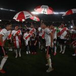Infantino saludó a River por el título