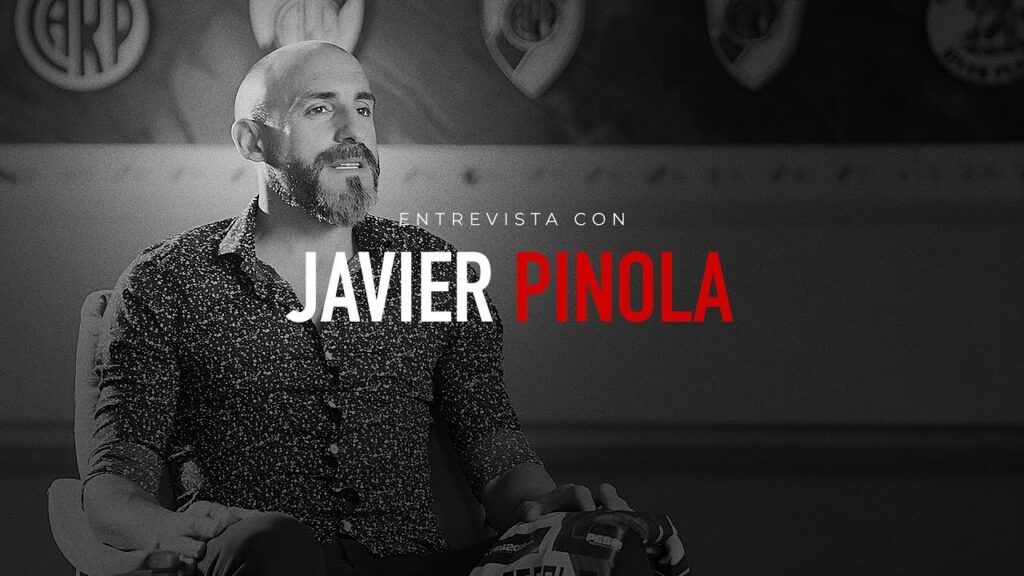 (VIDEO) Mano a mano con Javier Pinola | «Cerré mi carrera muy feliz y en el lugar que siempre deseé»
